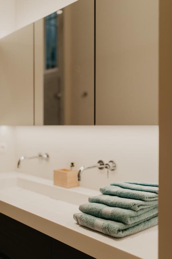 Blue Bird Residence Suite Moriaan Antwerp Exterior photo